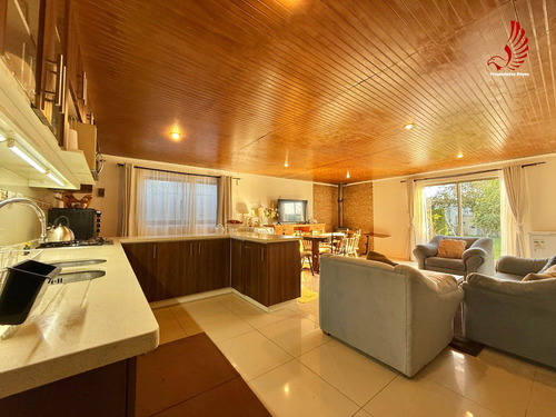 Se Vende Linda Casa En Sector Teniente Serrano, Quilpué