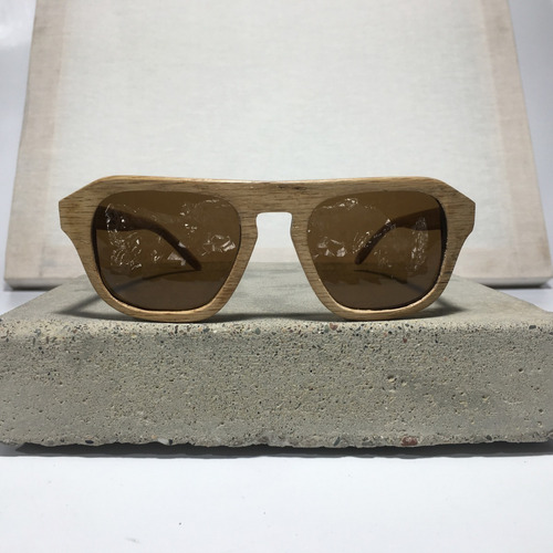 Imagen 2 de 4 de Gono Madera Roble Barrica Reciclada Simpáticocuyo Lentes