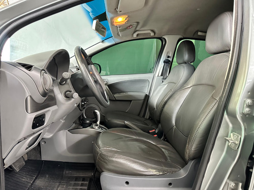 Fiat Palio 1.6 MPI ESSENCE 16V FLEX 4P AUTOMÁTICO
