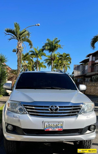 Toyota Fortuner 4x4