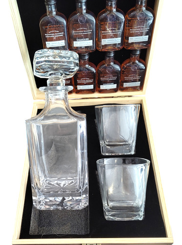 Whisky Botella Decantador 750ml Woodford 15u X50ml + 2 Vasos