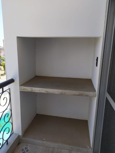 Imagen 17 de 25 de Vendo Departamento 3 Dormitorios - Cochera - Complejo Con Pileta