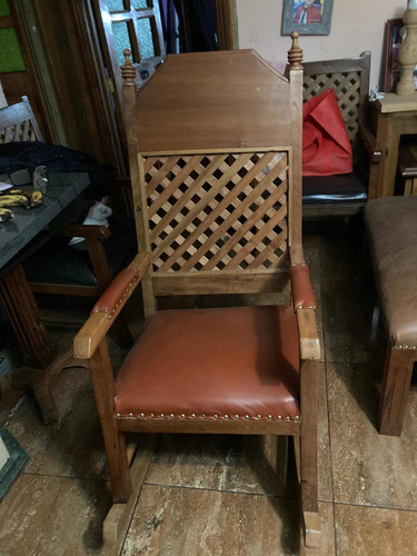 Silla Mecedora Tapizada En Cuero