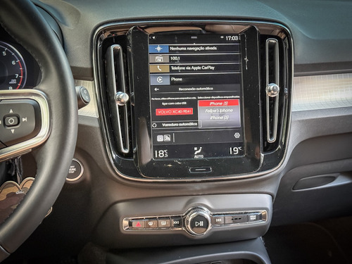 Volvo XC40 2.0 T5 Momentum Awd 5p