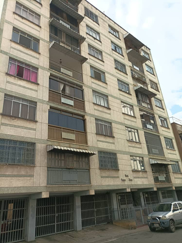 Apartamento En Venta Res Campo Alegre Centro Los Teques