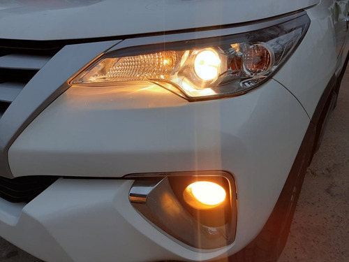 Toyota Fortuner 2.7 Md 2018 At 4x2 Gasolina