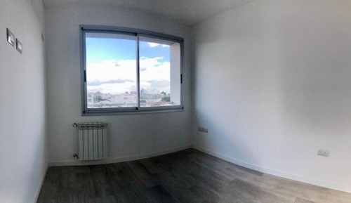 Departamento En Venta En Liniers