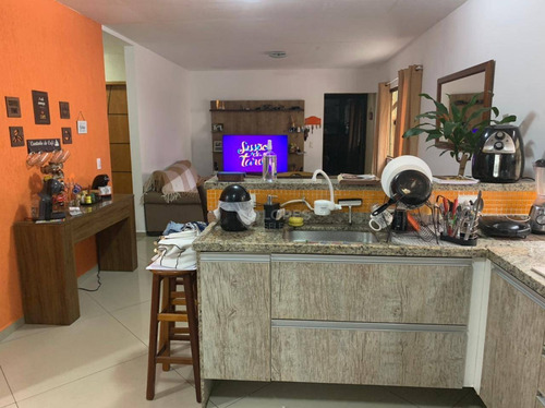Imagem 10 de 13 de Duas Casas Em Vila, Térrea E Sobrado, Por R$ 650.000 - Santa Rosa - Niterói/rj - Ca21339