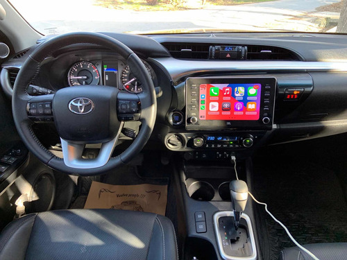Imagen 4 de 8 de Toyota Hilux 2021 2.8 Cd Srx 204 Cv 4x4 At