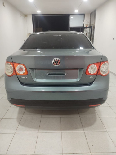Imagen 5 de 11 de Volkswagen Vento