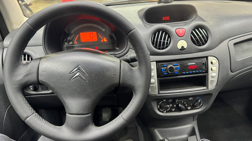 Citroën C3 1.4 I GLX 8V FLEX 4P MANUAL