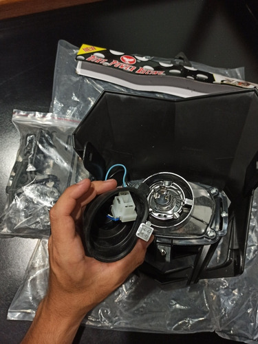 Imagen 5 de 5 de Careta Para Moto Universal Enduro Sm Negra