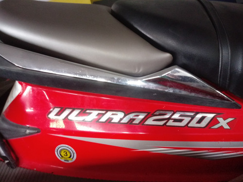 Kawasaki Ultra 250x 2010