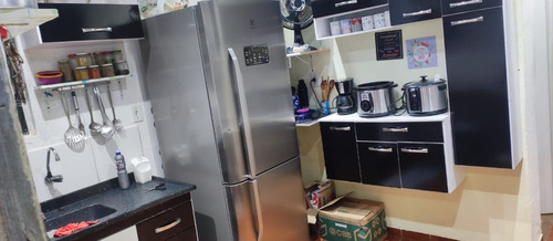 1 Quarto 1 Banheiro, Sala,cozinha.