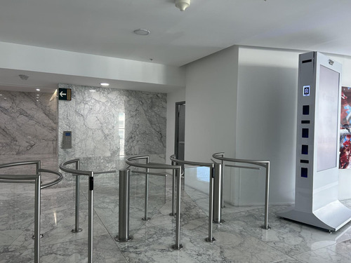 Oficina En Renta - Arcos Bosques Ii - Piso 27 - 483 M2
