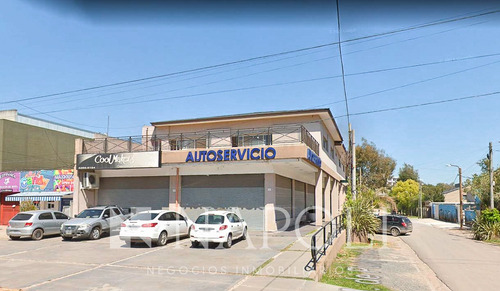 Venta De Bloque Comercial, Excelente Ubicacion, Canning