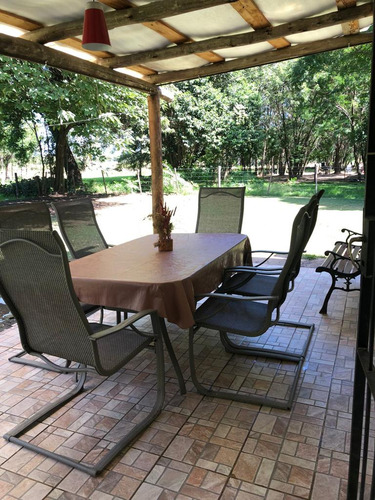 Casa Quinta En Pueblo De Campo