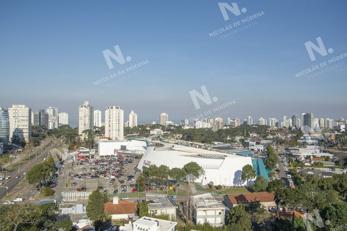 Imagen 8 de 19 de Espectacular Apartamento En El Corazón De Punta Del Este - Punta Del Este Roosevelt