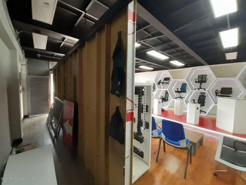 Imagen 8 de 13 de Bodega En Venta En Doce De Octubre 22-849 C.o