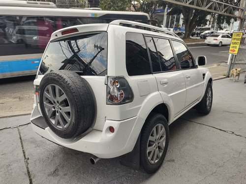 Mitsubishi Pajero TR4 2.0 4X2 16V 140CV FLEX 4P AUTOMÁTICO