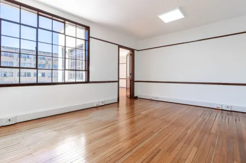Oficina En Arriendo En Sagrado Corazón. Cod A6587
