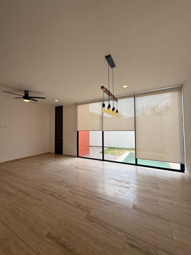 Casa En Renta, En Ascalaii, Con 2 Recamaras, Equipado