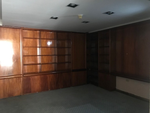 Oficina En Alquiler Los Palos Grandes 546 M2