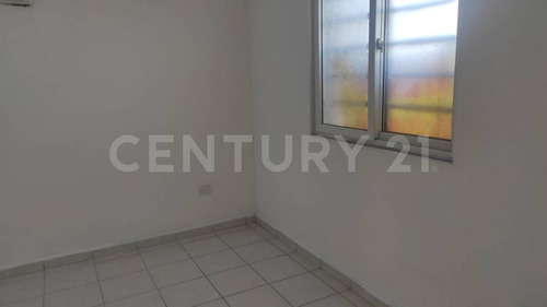 Casa En Renta En Col. Las Lomas En Garcia