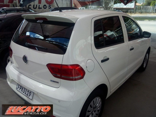Imagem 3 de 5 de Vw/fox 1.0 Blumotion 2016