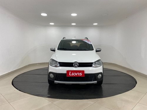 Imagem 2 de 19 de Volkswagen Crossfox