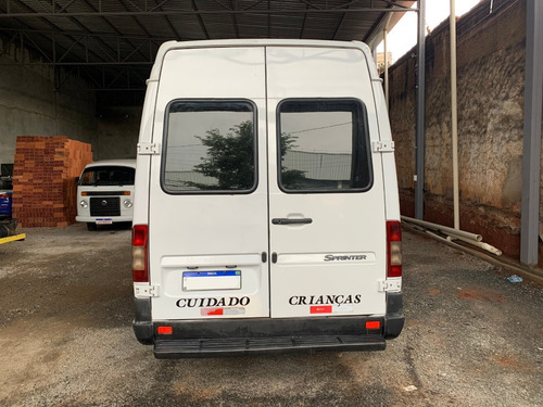 Imagem 10 de 15 de Van Mercedes-benz Sprinter Teto Alto 5p