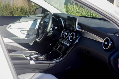 Mercedes-benz C 180 1.6 Cgi Avantgarde 16v Turbo Gasolina