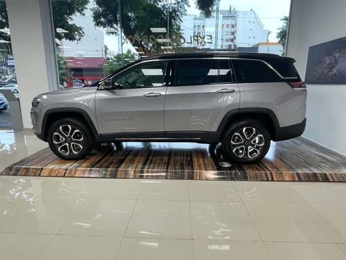 Imagen 3 de 12 de Nueva Jeep Commander Limited 2.0td 4x4 At9 0km Sport Cars
