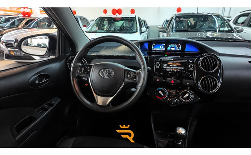 Toyota Etios 1.5 XS SEDAN 16V FLEX 4P MANUAL