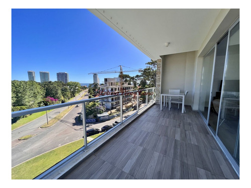 Imagen 7 de 24 de Venta Apartamento De 3 Dormitorios En Playa Mansa.