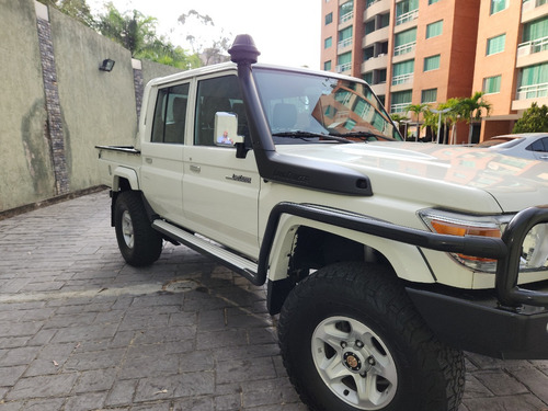 Toyota Land Cruicer