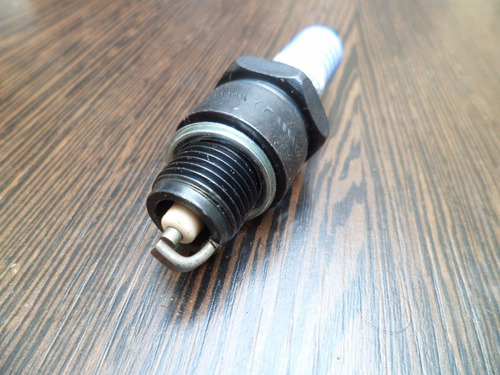 Imagen 3 de 6 de Bujía Original Motorcraft Còdigo Ae32c
