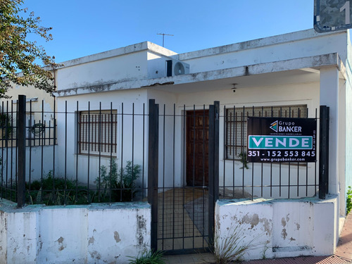 Venta Casa 2 Dormitorios Yofre Sur