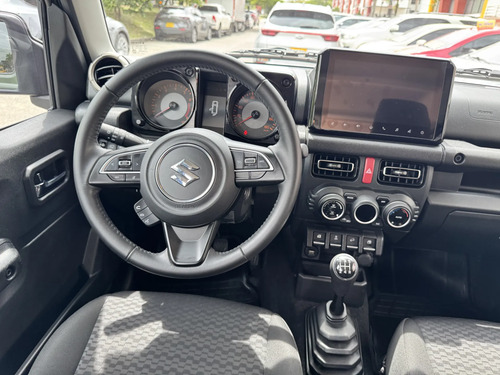 Suzuki Jimny 1.4 Gl 5p