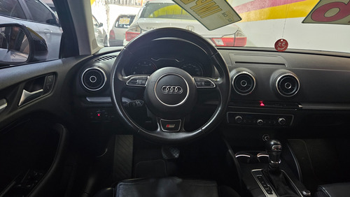 Audi A3 Sedan 2.0 Tfsi Ambition S-tronic 4p