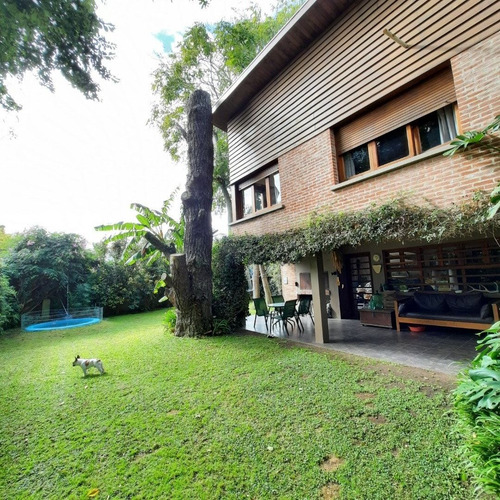 Imagen 17 de 30 de Impecable Chalet De Categoría En El Barrio Grosellar