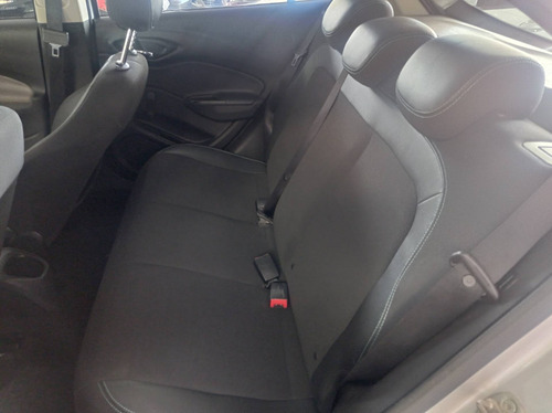 Imagem 4 de 7 de Chevrolet Onix 1.0 Mpfi Lt 8v Flex 4p Manual