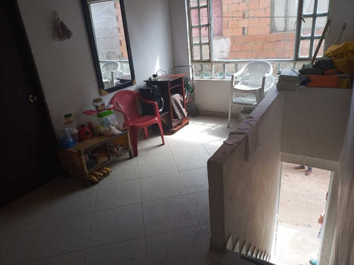 Imagen 5 de 20 de Venta De Casa Esquinera Rentable Cerca Al Parque Bella Vista Kennedy