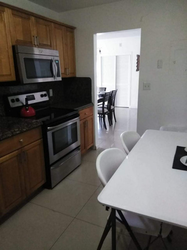 Imagen 7 de 14 de Alquiler Temporario De Departamento En Miami 6 Personas 7e