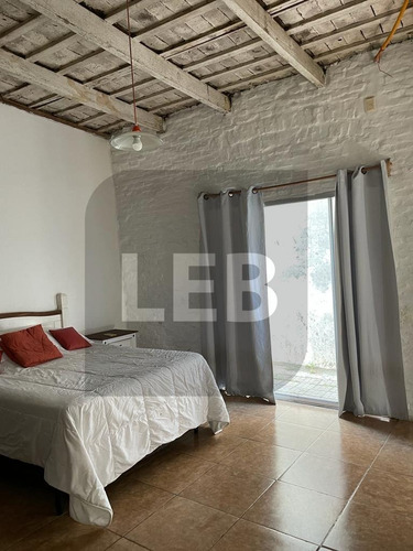 Casa En Venta Por El Centro De Durazno Con Local Comercial