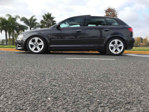 Audi A3 1.6 102cv 2010