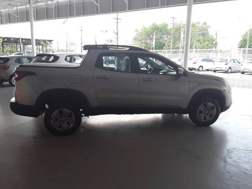 Imagem 7 de 11 de Fiat Toro 1.8 16v Evo Flex Freedom At6