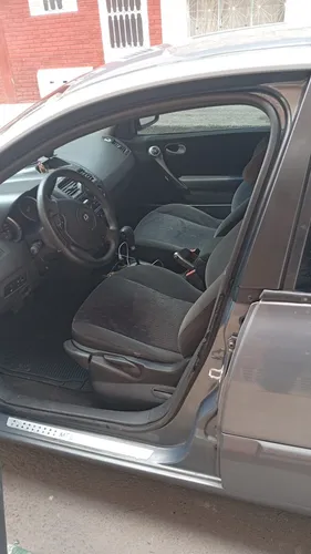 Renault Megane 2 2.0 Odeon
