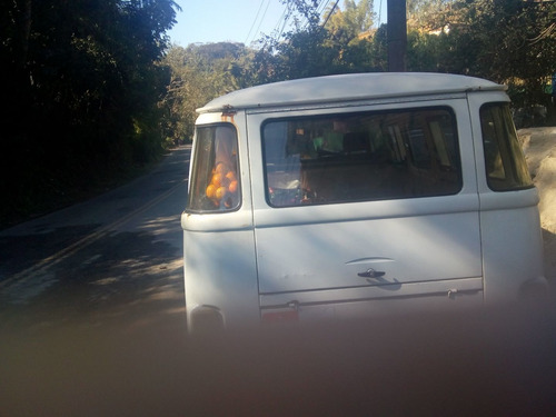 Volkswagen Kombi 1,6