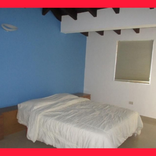 Imagen 8 de 14 de Town House En Majestic Place